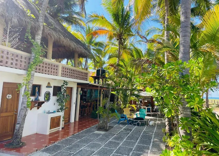 Tree Tops - Adults Only Villa Zihuatanejo