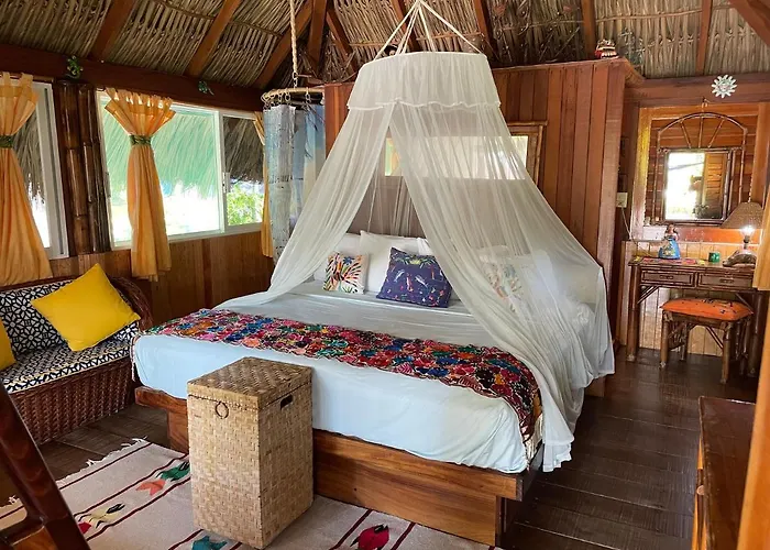 Tree Tops - Adults Only Zihuatanejo