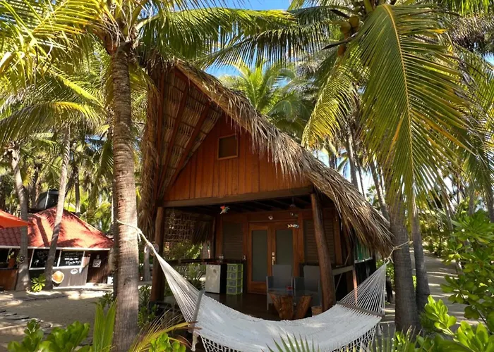 Tree Tops - Adults Only Villa *